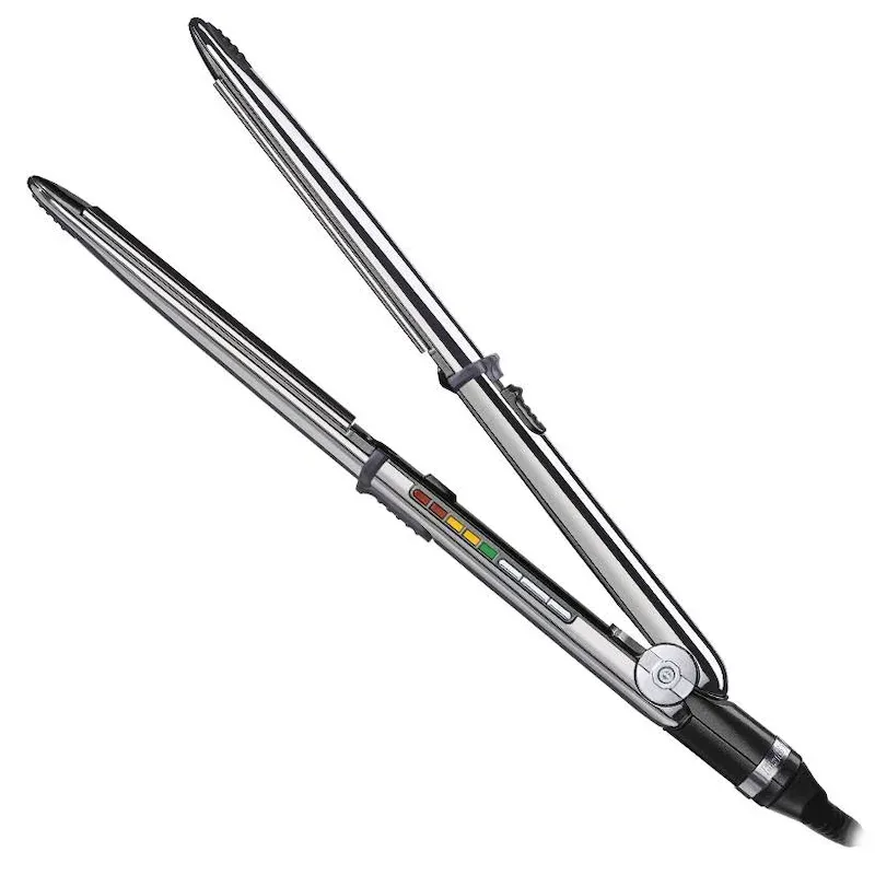 BaByliss-Pro-Elipsis-Stijltang-In-Sfeerbeeld-3.webp